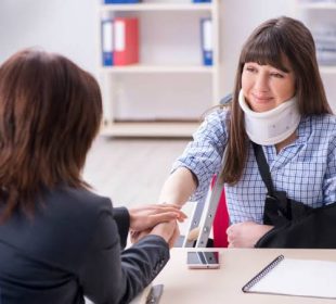 Guide to hiring a good injury attorney for claim